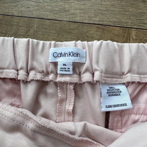 Calvin Klein Women’s Light Pink Elastic Waist Capris - XL - Picture 4 of 9
